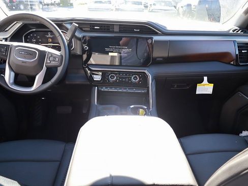 New 2026 GMC Sierra 2500 Denali w/ Technology Package image 19