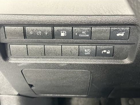 Used 2023 Mitsubishi Outlander SEL AWD/4WD image 22