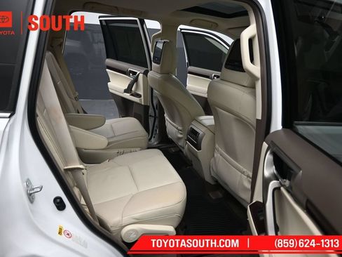 Used 2017 Lexus GX 460 AWD/4WD image 37