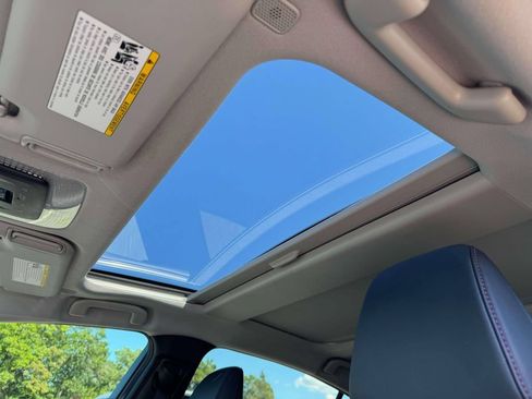 Used 2023 Toyota Prius Prime FWD image 21