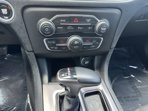 Used 2021 Dodge Charger SXT w/ Cold Weather Package AWD/4WD image 23