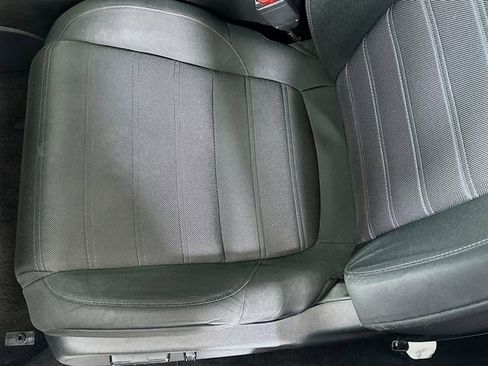 Certified 2019 Honda CR-V EX image 27