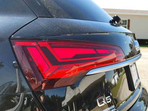 Used 2021 Audi Q5 2.0T Premium image 12