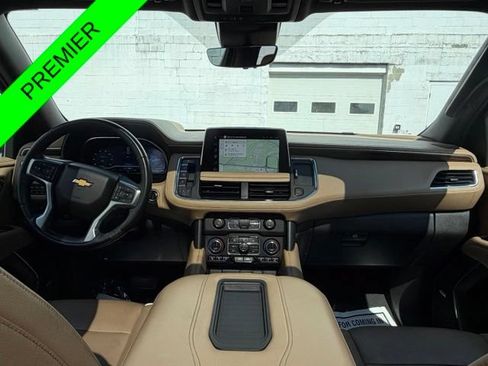 Used 2023 Chevrolet Tahoe Premier w/ Premium Package 2 AWD/4WD image 4