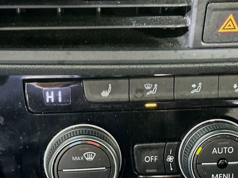 Used 2019 Volkswagen Jetta GLI FWD image 19