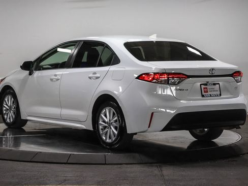 Certified 2024 Toyota Corolla LE w/ LE Convenience Package FWD image 3