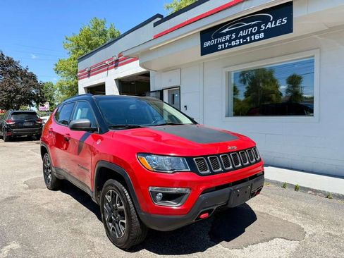 Used 2020 Jeep Compass Trailhawk AWD/4WD image 7