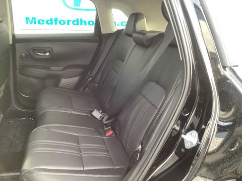 New 2026 Honda HR-V EX-L image 5