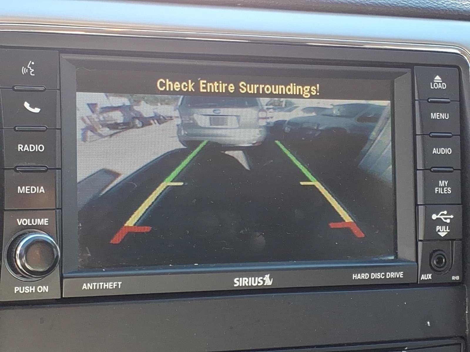 Used 2013 Jeep Grand Cherokee Laredo AWD/4WD image 7