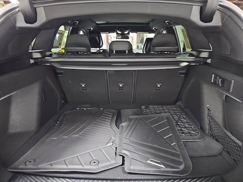 Certified 2025 BMW X3 xDrive30i w/ M Sport Package image 14