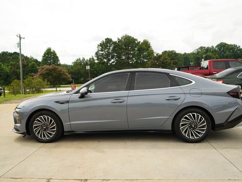 Used 2024 Hyundai Sonata Limited FWD image 24