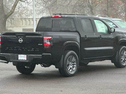 New 2026 Nissan Frontier SV image 2