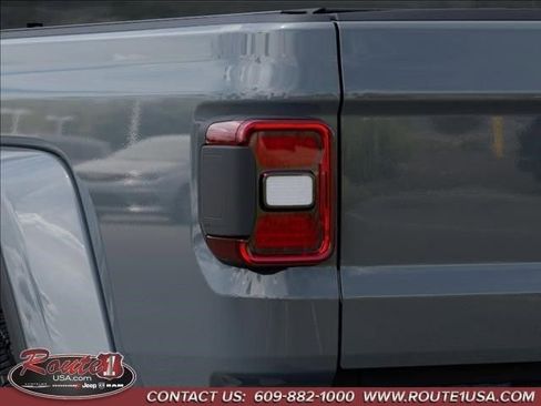 New 2026 Jeep Gladiator Sport image 10