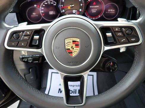 Used 2021 Porsche Cayenne image 21