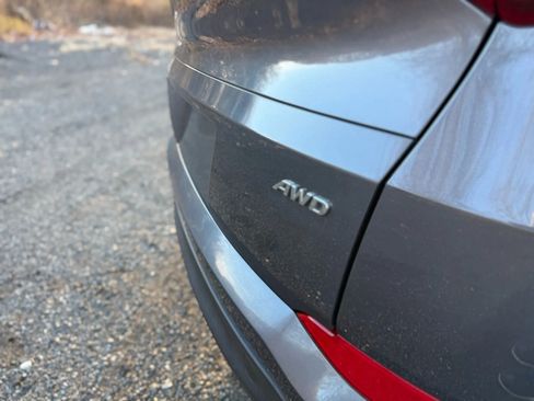 Used 2017 Hyundai Tucson SE image 11