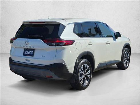Used 2021 Nissan Rogue SV FWD image 5