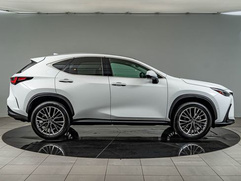 Certified 2026 Lexus NX 350 AWD w/ Accessory Package (2T) image 4