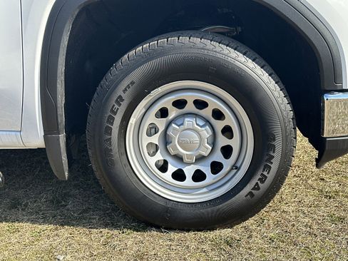 New 2026 GMC Sierra 1500 Pro image 12
