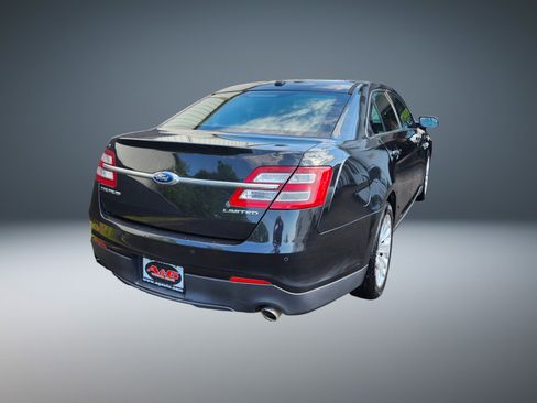Used 2014 Ford Taurus Limited FWD image 3