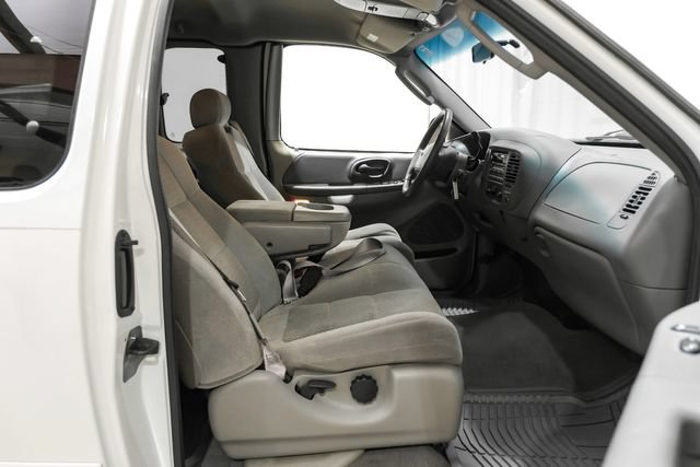Used 2002 Ford F150 XLT RWD image 24
