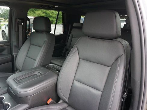 Used 2024 Chevrolet Tahoe LT w/ Luxury Package AWD/4WD image 25