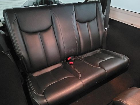 Used 2015 Jeep Wrangler Rubicon image 19