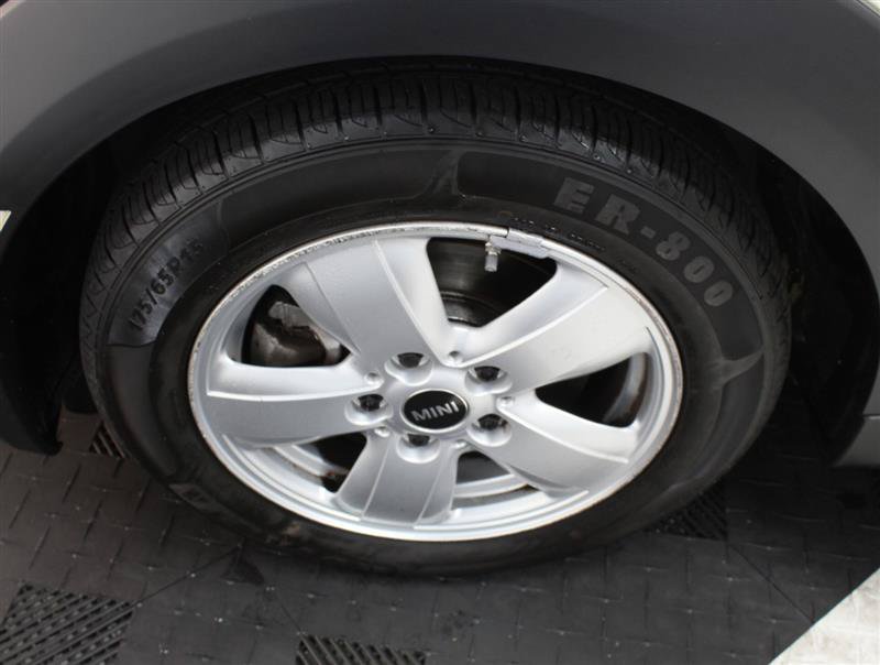 Used 2015 MINI Cooper 2-Door Hardtop FWD image 18