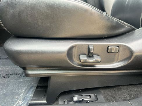 Used 2011 MAZDA CX-9 Touring w/ Moonroof & Bose Audio Pkg image 21