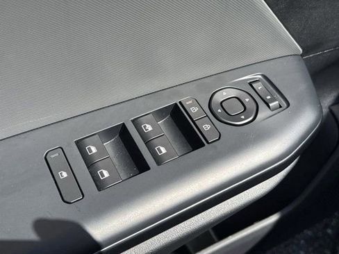New 2026 Kia K4 FWD image 16