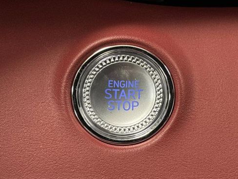 Used 2025 Genesis GV70 2.5T w/ Sport Prestige Package image 23