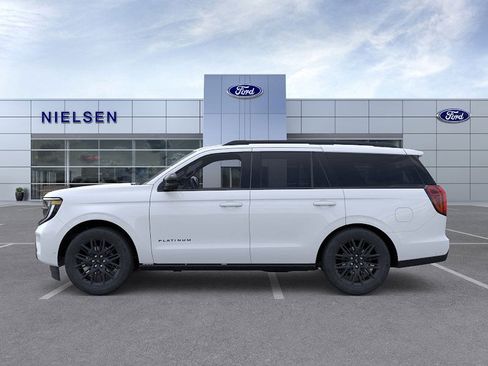 New 2026 Ford Expedition Platinum w/ Stealth Appearance Package image 3