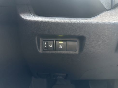 Certified 2023 Toyota RAV4 LE AWD/4WD image 23