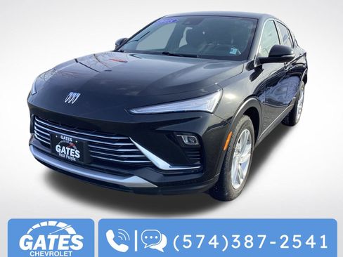 Used 2025 Buick Envista Preferred image 5