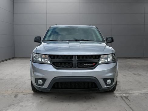 Used 2018 Dodge Journey GT w/ Nav & Sun Group AWD/4WD image 2