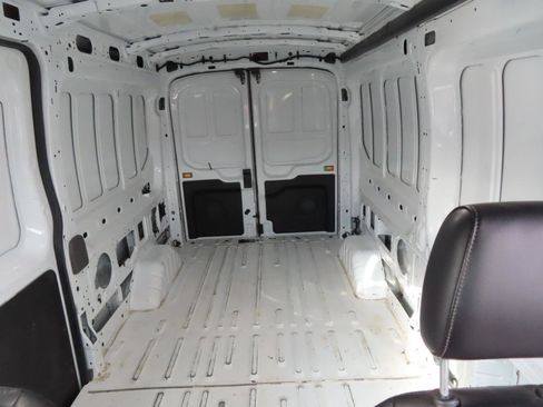 Used 2024 Ford Transit 250 148 Medium Roof Extended AWD image 32