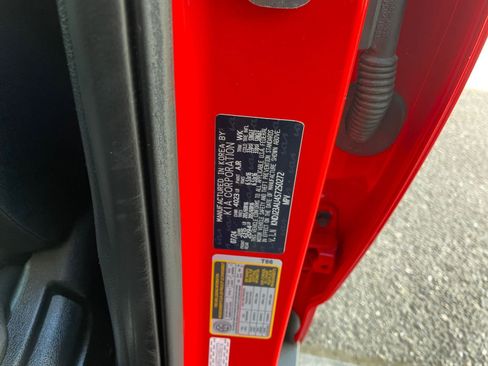 Used 2025 Kia Soul LX w/ LX Technology Package image 29