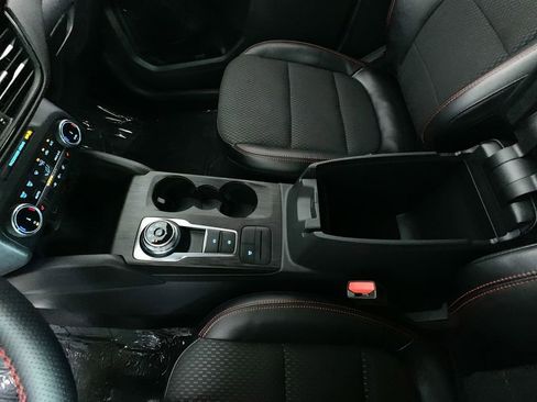 Used 2024 Ford Escape ST-Line w/ Equipment Group 301A FWD image 28