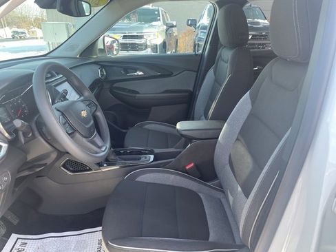 Used 2023 Chevrolet TrailBlazer LT image 21