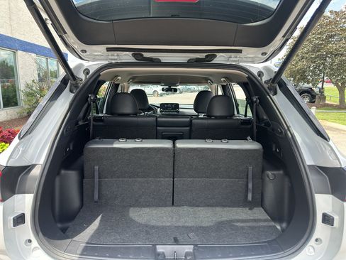 Used 2023 Mitsubishi Outlander SE AWD/4WD image 14