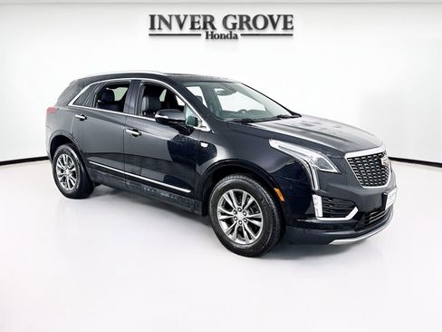 Used 2021 Cadillac XT5 Premium Luxury image 3