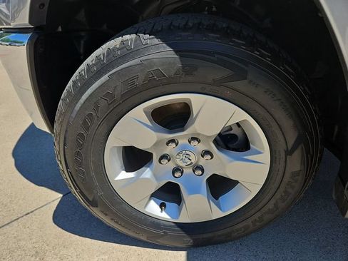 Used 2025 RAM 1500 Big Horn AWD/4WD image 30