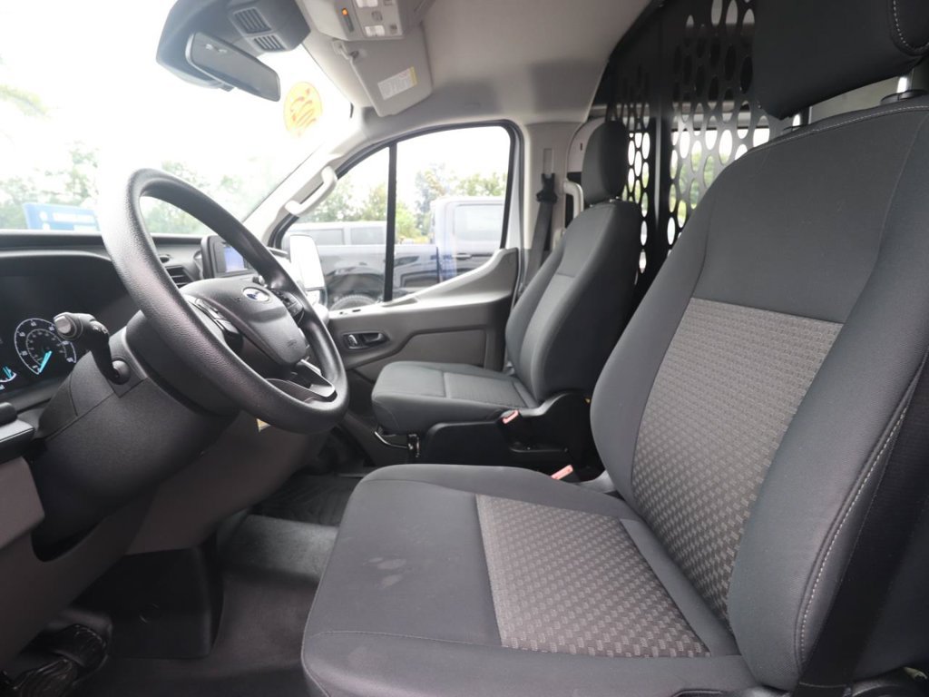 Used 2025 Ford Transit 250 Low Roof w/ Exterior Upgrade Package RWD image 2