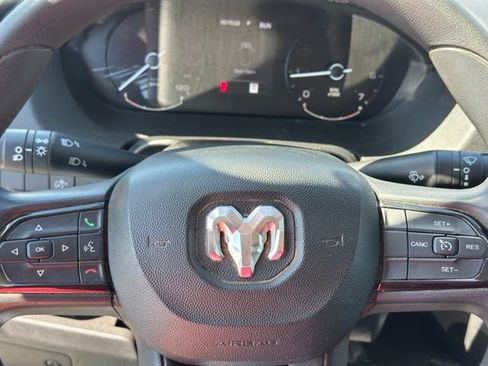 Used 2023 RAM ProMaster 3500 FWD image 21