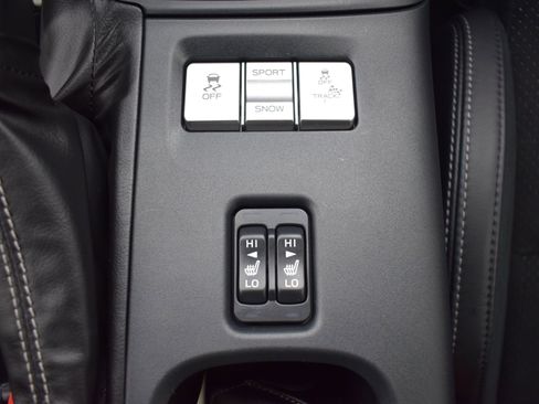 Used 2025 Toyota GR86 Premium w/ Performance Package image 15