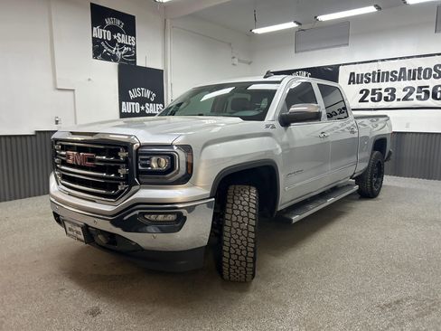 Used 2017 GMC Sierra 1500 SLT AWD/4WD image 3