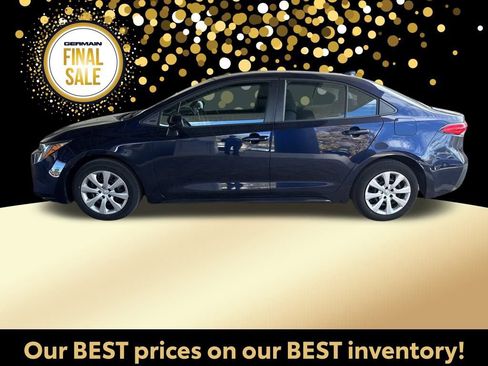 Used 2022 Toyota Corolla LE image 3