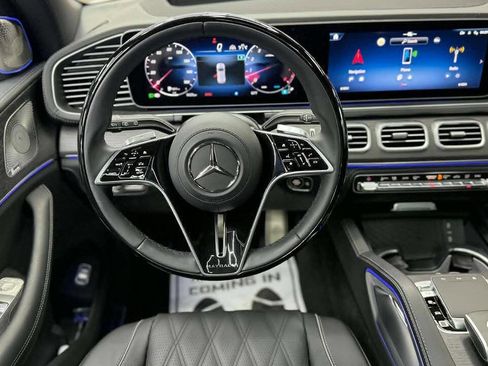 Used 2026 Mercedes-Benz Maybach GLS 600 4MATIC image 33