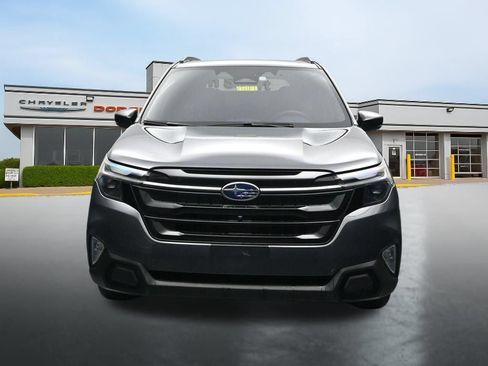 Used 2025 Subaru Forester Touring AWD/4WD image 8