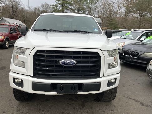 Used 2017 Ford F150 XLT w/ Equipment Group 302A Luxury image 4