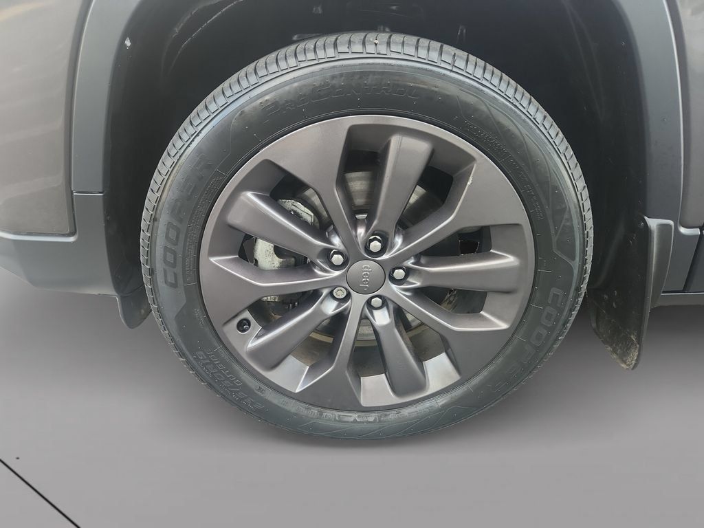 Used 2021 Jeep Cherokee Latitude Lux 80th Anniv w/ Quick Order Package 26U 80TH AWD/4WD image 9